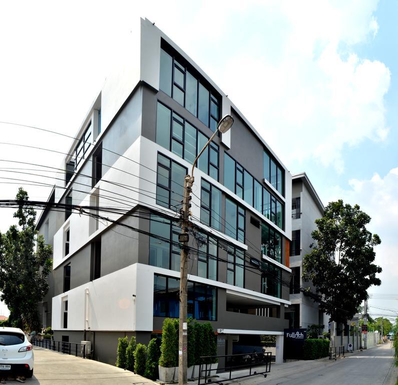 Fullrich Residence Bangkok Exterior photo