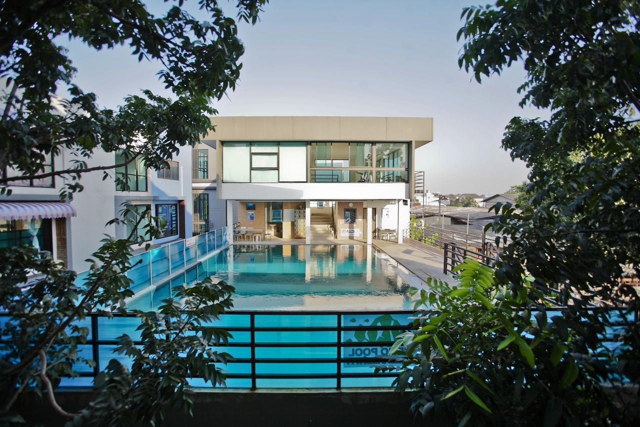 Fullrich Residence Bangkok Exterior photo